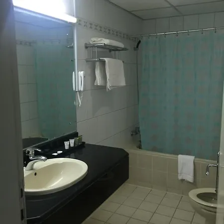 Sky Hotel Apartments Dubai Room photo